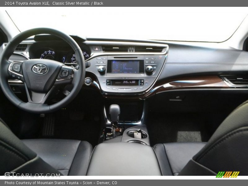 Classic Silver Metallic / Black 2014 Toyota Avalon XLE