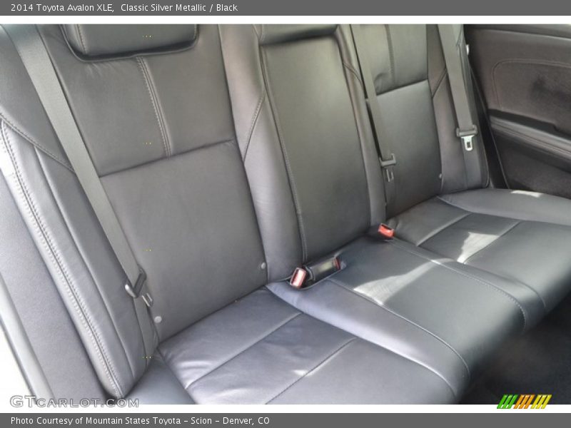 Classic Silver Metallic / Black 2014 Toyota Avalon XLE
