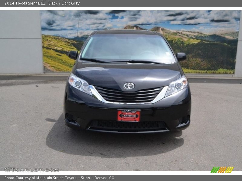 Black / Light Gray 2014 Toyota Sienna LE