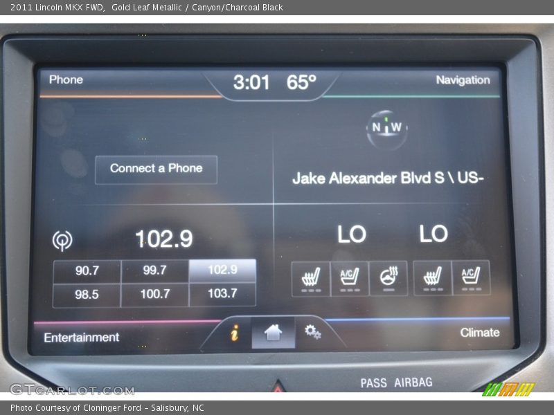 Gold Leaf Metallic / Canyon/Charcoal Black 2011 Lincoln MKX FWD