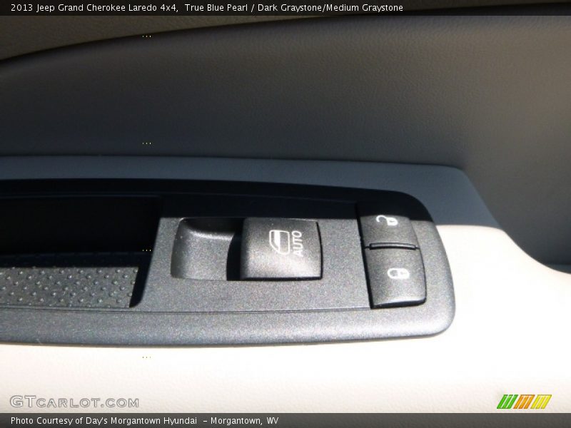 True Blue Pearl / Dark Graystone/Medium Graystone 2013 Jeep Grand Cherokee Laredo 4x4