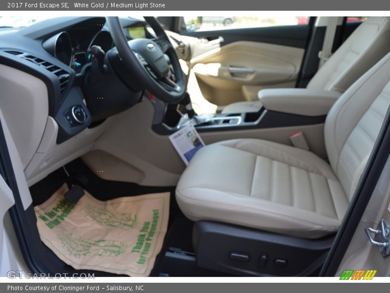White Gold / Medium Light Stone 2017 Ford Escape SE