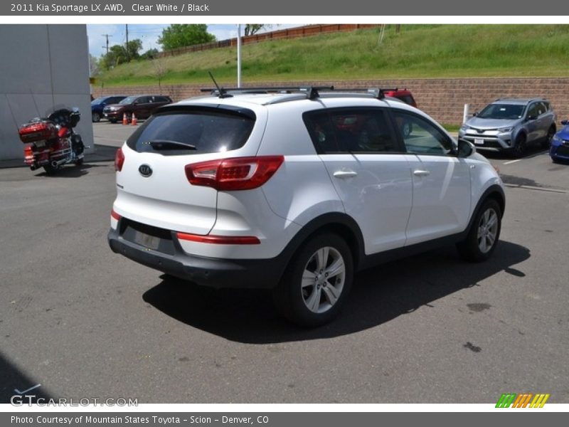 Clear White / Black 2011 Kia Sportage LX AWD