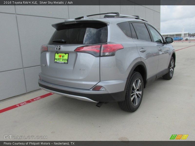 Silver Sky Metallic / Ash 2016 Toyota RAV4 XLE