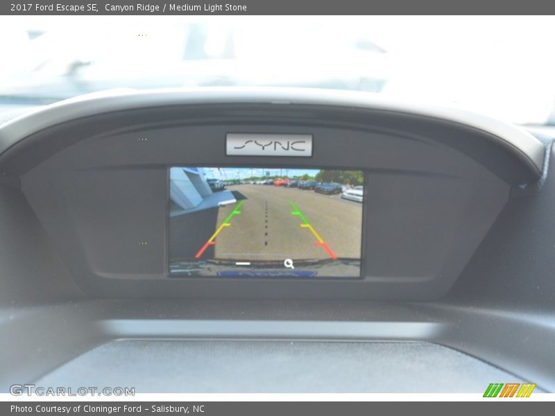 Canyon Ridge / Medium Light Stone 2017 Ford Escape SE