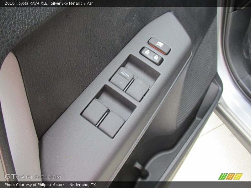 Silver Sky Metallic / Ash 2016 Toyota RAV4 XLE