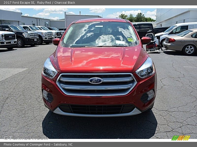 Ruby Red / Charcoal Black 2017 Ford Escape SE