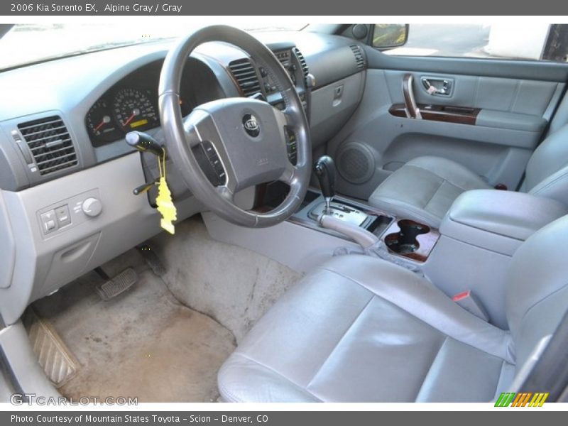 Alpine Gray / Gray 2006 Kia Sorento EX