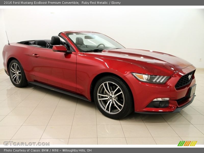 Front 3/4 View of 2016 Mustang EcoBoost Premium Convertible