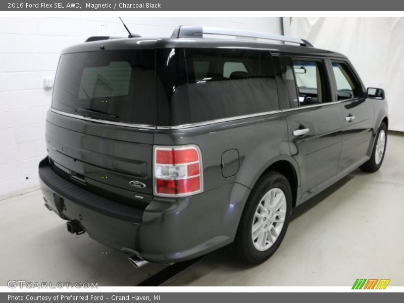 Magnetic / Charcoal Black 2016 Ford Flex SEL AWD