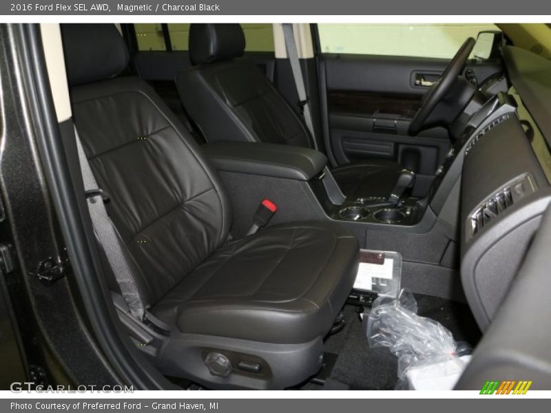 Magnetic / Charcoal Black 2016 Ford Flex SEL AWD