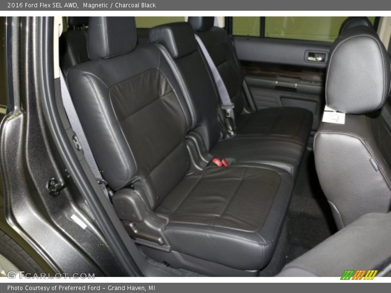 Magnetic / Charcoal Black 2016 Ford Flex SEL AWD