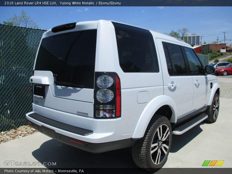 Yulong White Metallic / Ebony/Ebony 2016 Land Rover LR4 HSE LUX