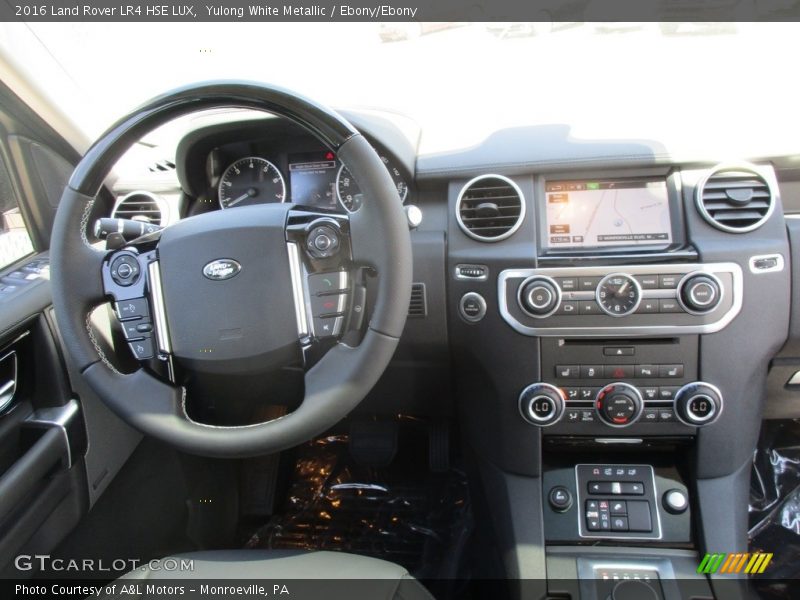 Yulong White Metallic / Ebony/Ebony 2016 Land Rover LR4 HSE LUX