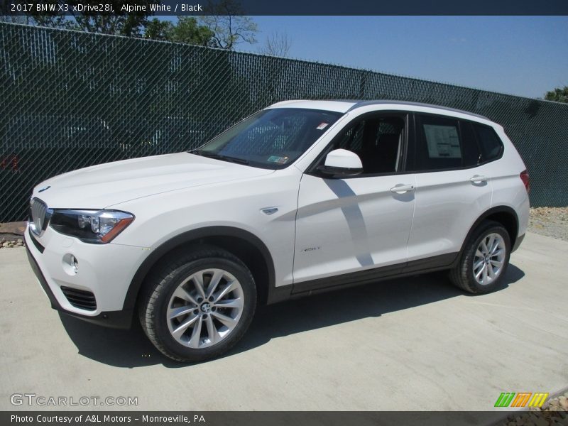 Alpine White / Black 2017 BMW X3 xDrive28i