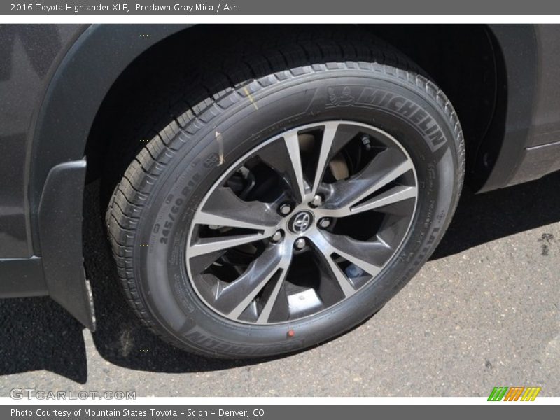 Predawn Gray Mica / Ash 2016 Toyota Highlander XLE