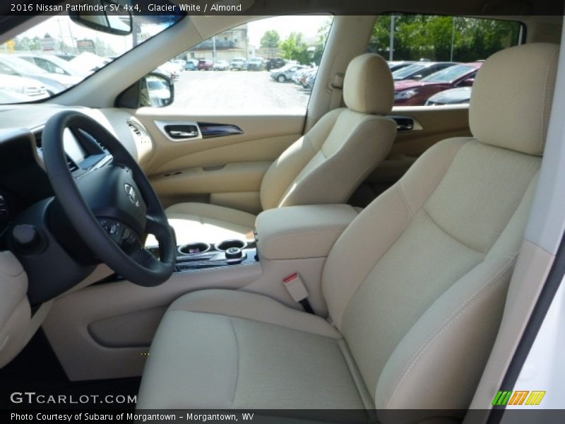 Glacier White / Almond 2016 Nissan Pathfinder SV 4x4