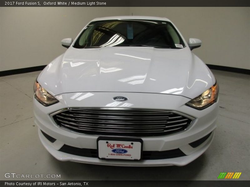 Oxford White / Medium Light Stone 2017 Ford Fusion S