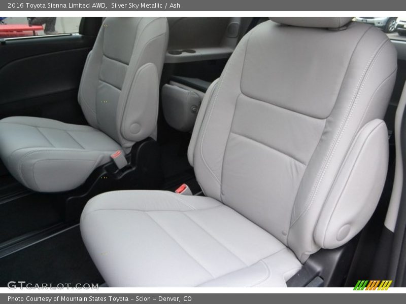 Silver Sky Metallic / Ash 2016 Toyota Sienna Limited AWD