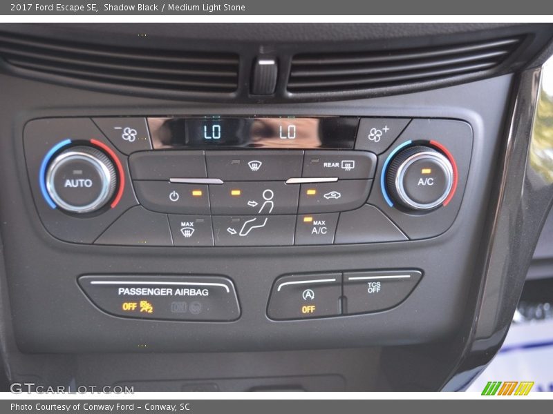 Shadow Black / Medium Light Stone 2017 Ford Escape SE