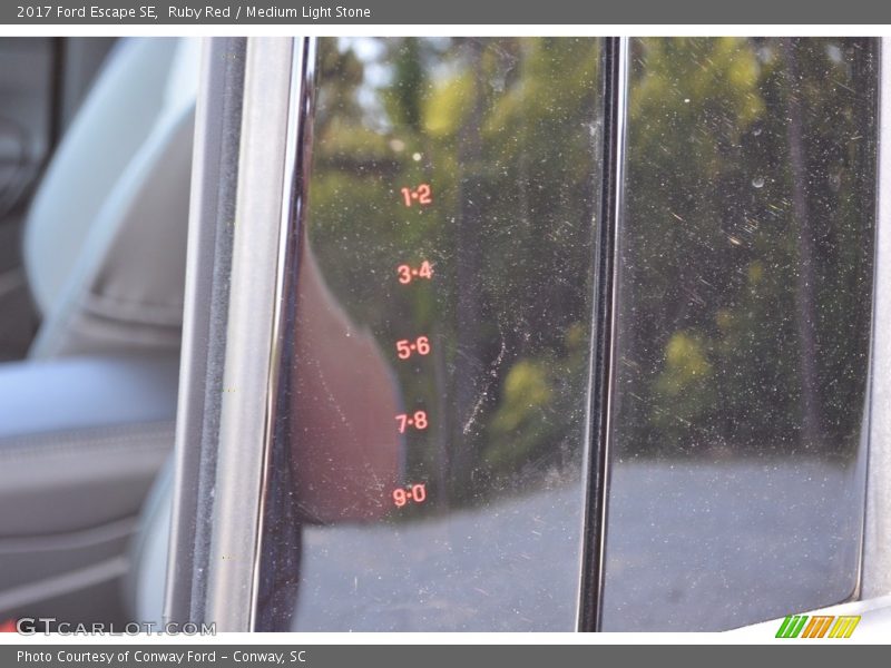 Ruby Red / Medium Light Stone 2017 Ford Escape SE