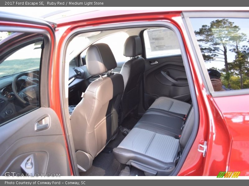 Ruby Red / Medium Light Stone 2017 Ford Escape SE