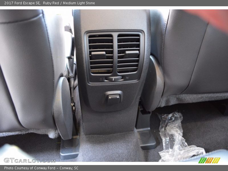 Ruby Red / Medium Light Stone 2017 Ford Escape SE