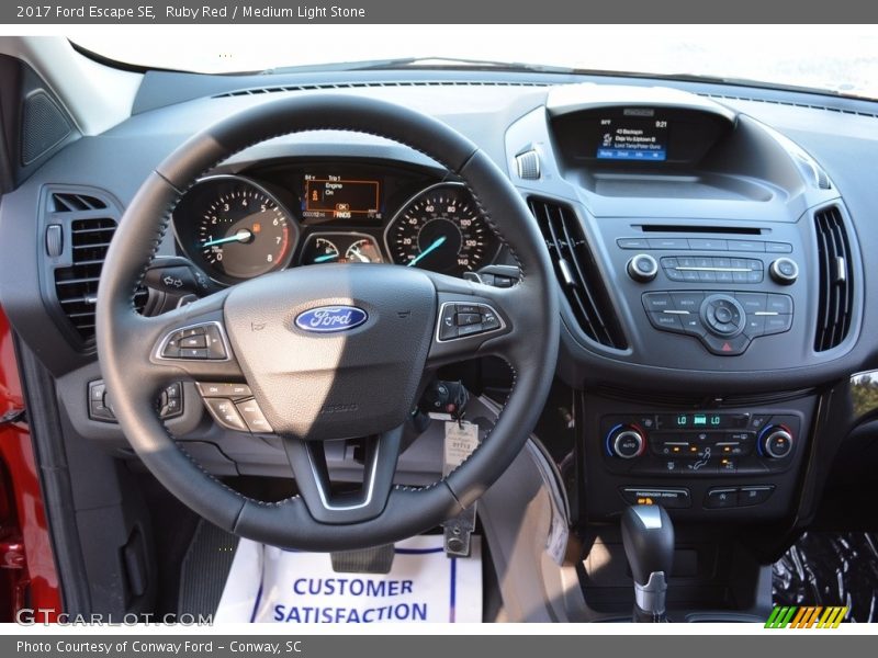 Ruby Red / Medium Light Stone 2017 Ford Escape SE