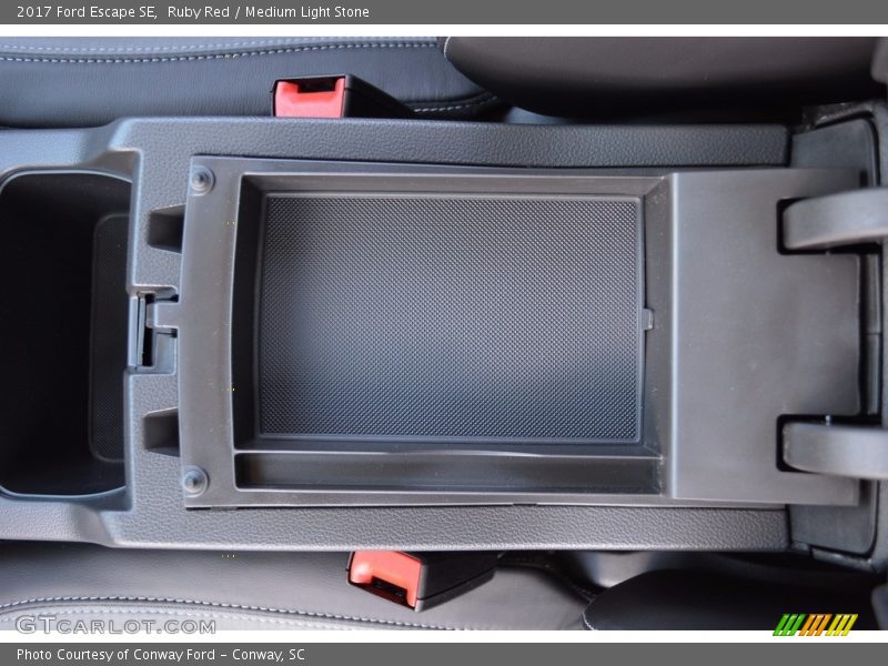 Ruby Red / Medium Light Stone 2017 Ford Escape SE