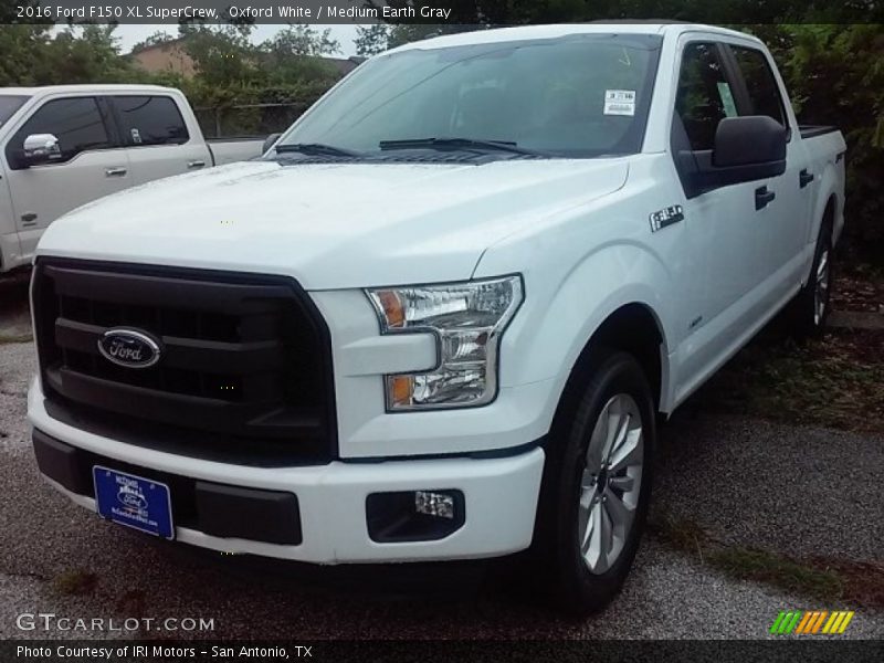Oxford White / Medium Earth Gray 2016 Ford F150 XL SuperCrew