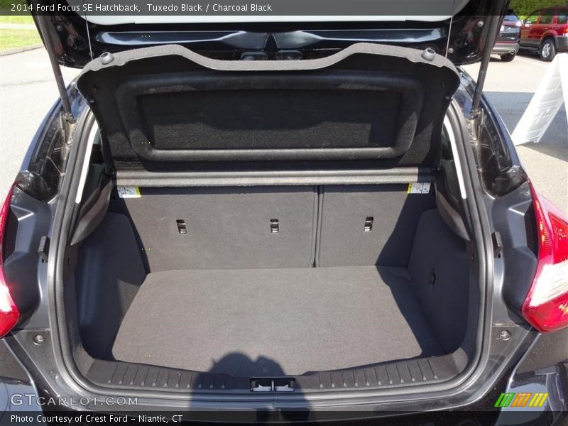 Tuxedo Black / Charcoal Black 2014 Ford Focus SE Hatchback