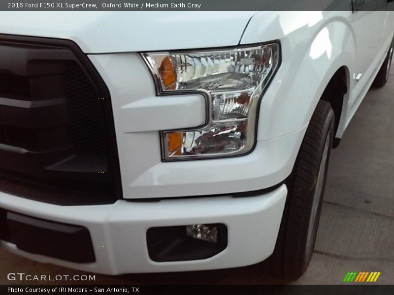 Oxford White / Medium Earth Gray 2016 Ford F150 XL SuperCrew