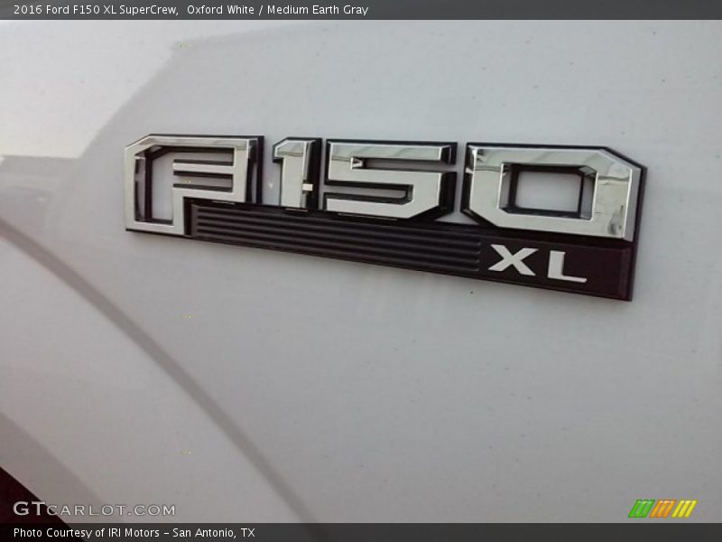 Oxford White / Medium Earth Gray 2016 Ford F150 XL SuperCrew