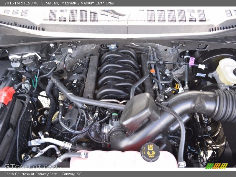 Magnetic / Medium Earth Gray 2016 Ford F150 XLT SuperCab