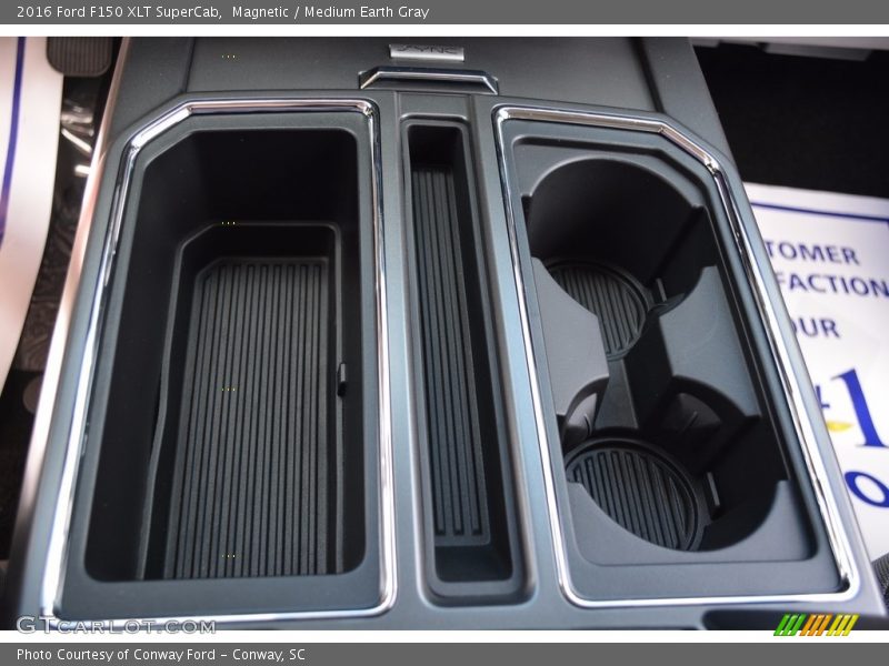 Magnetic / Medium Earth Gray 2016 Ford F150 XLT SuperCab