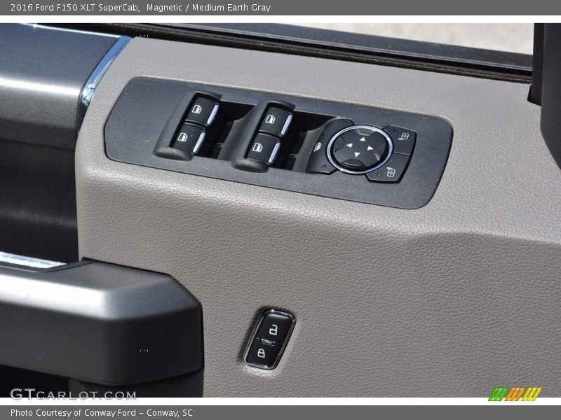 Magnetic / Medium Earth Gray 2016 Ford F150 XLT SuperCab