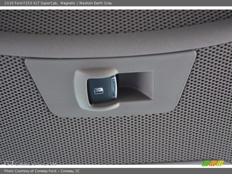 Magnetic / Medium Earth Gray 2016 Ford F150 XLT SuperCab