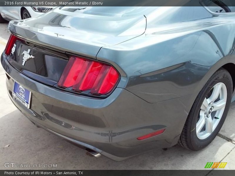 Magnetic Metallic / Ebony 2016 Ford Mustang V6 Coupe