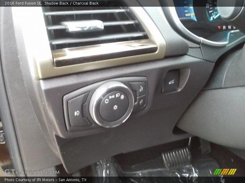 Shadow Black / Charcoal Black 2016 Ford Fusion SE