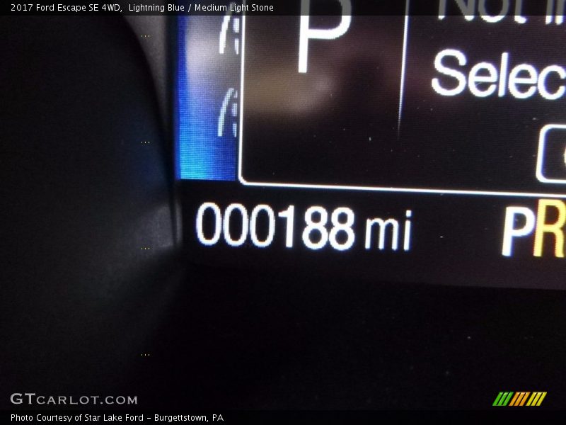 Lightning Blue / Medium Light Stone 2017 Ford Escape SE 4WD