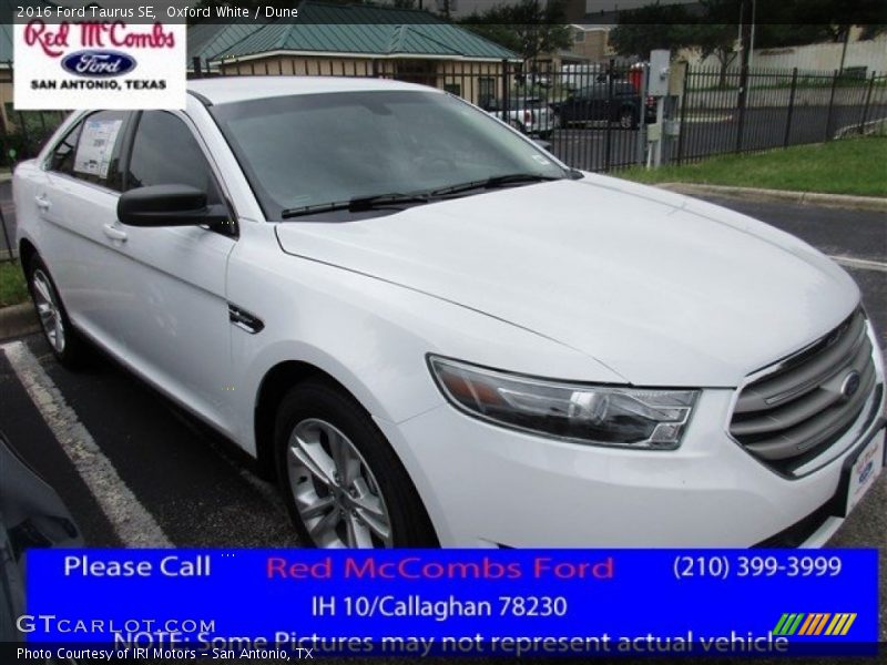 Oxford White / Dune 2016 Ford Taurus SE