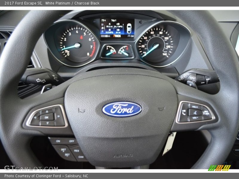 White Platinum / Charcoal Black 2017 Ford Escape SE