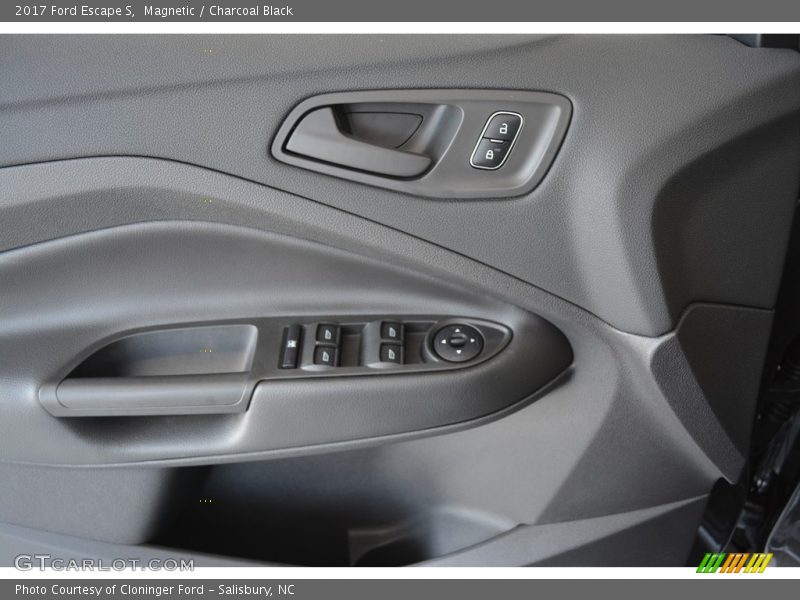 Magnetic / Charcoal Black 2017 Ford Escape S