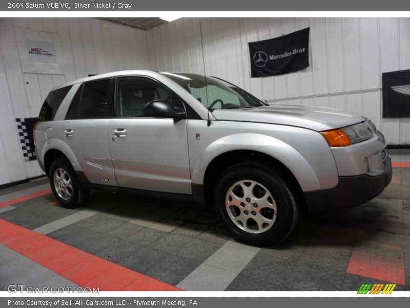 Silver Nickel / Gray 2004 Saturn VUE V6
