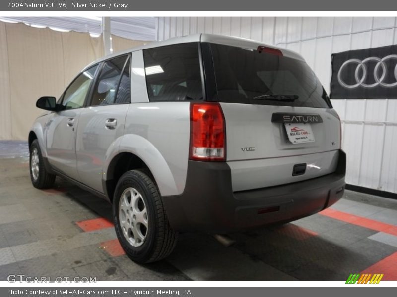 Silver Nickel / Gray 2004 Saturn VUE V6