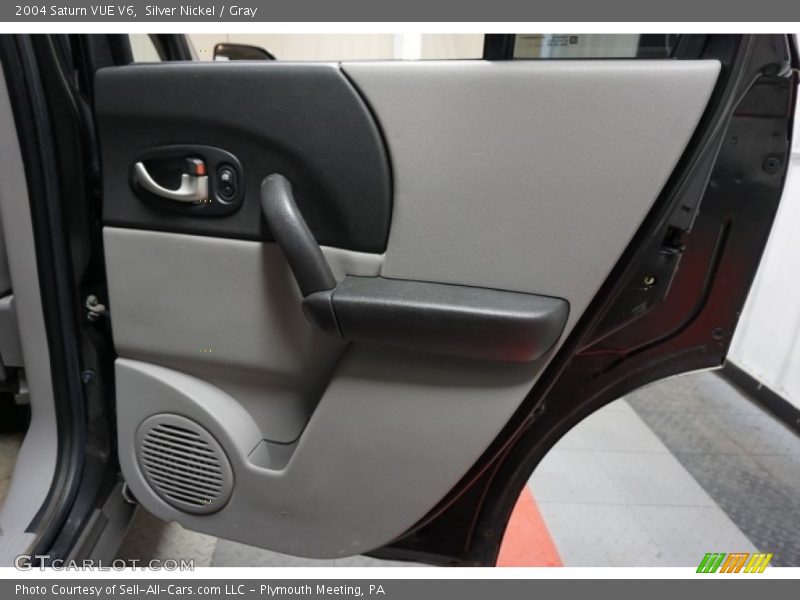 Silver Nickel / Gray 2004 Saturn VUE V6