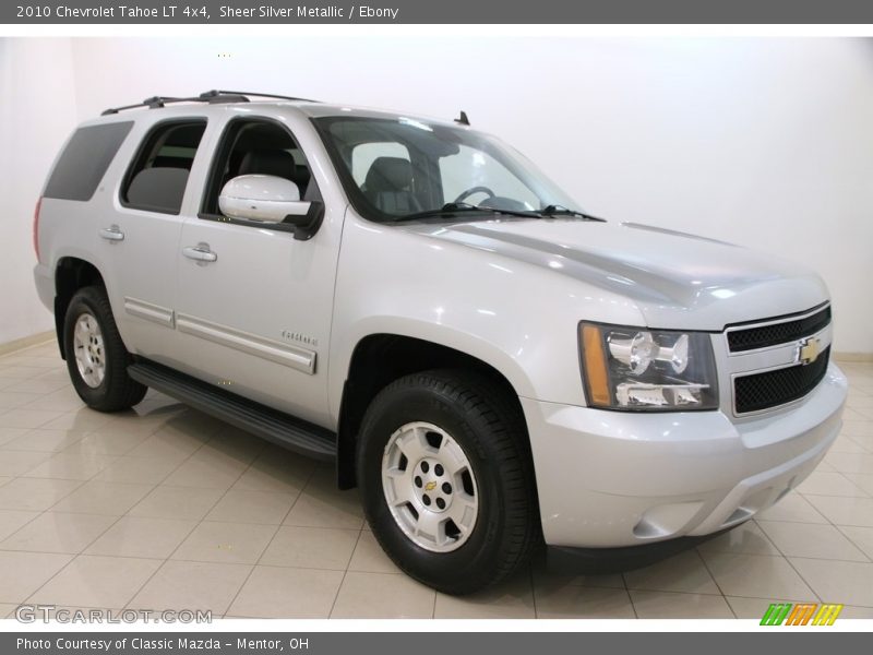 Front 3/4 View of 2010 Tahoe LT 4x4