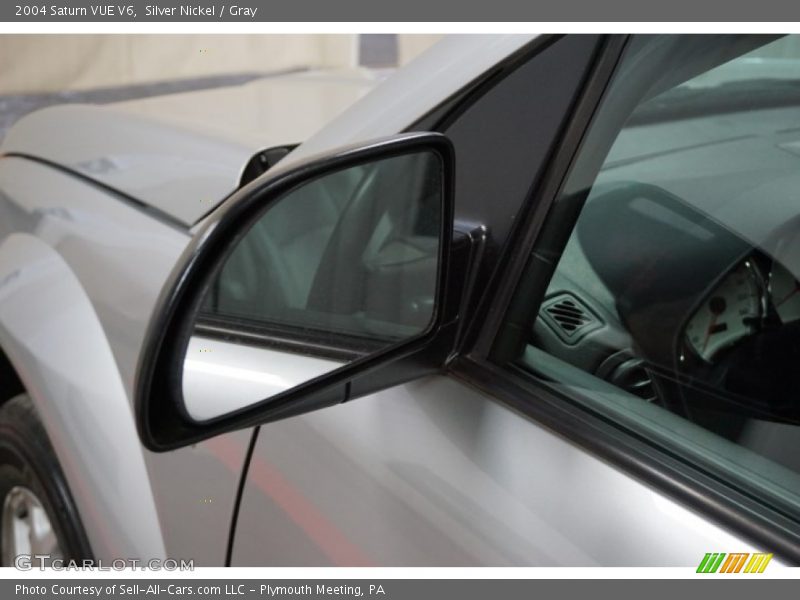 Silver Nickel / Gray 2004 Saturn VUE V6
