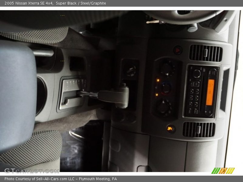 Super Black / Steel/Graphite 2005 Nissan Xterra SE 4x4