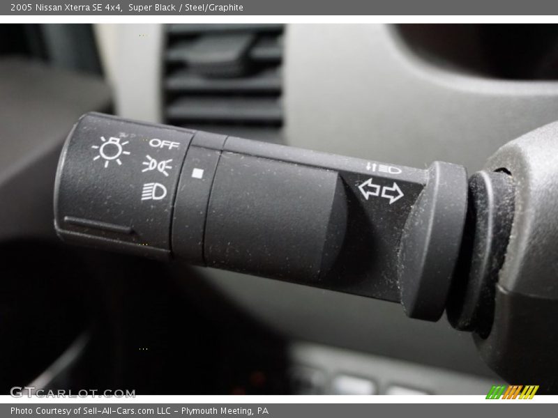 Super Black / Steel/Graphite 2005 Nissan Xterra SE 4x4